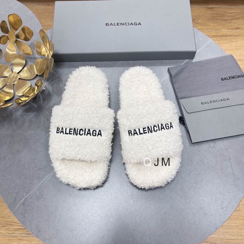 Balenciaga Men's Slippers 20